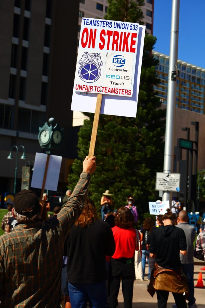 75,000 Kaiser Permanente healthcare workers are on strike in multiple states